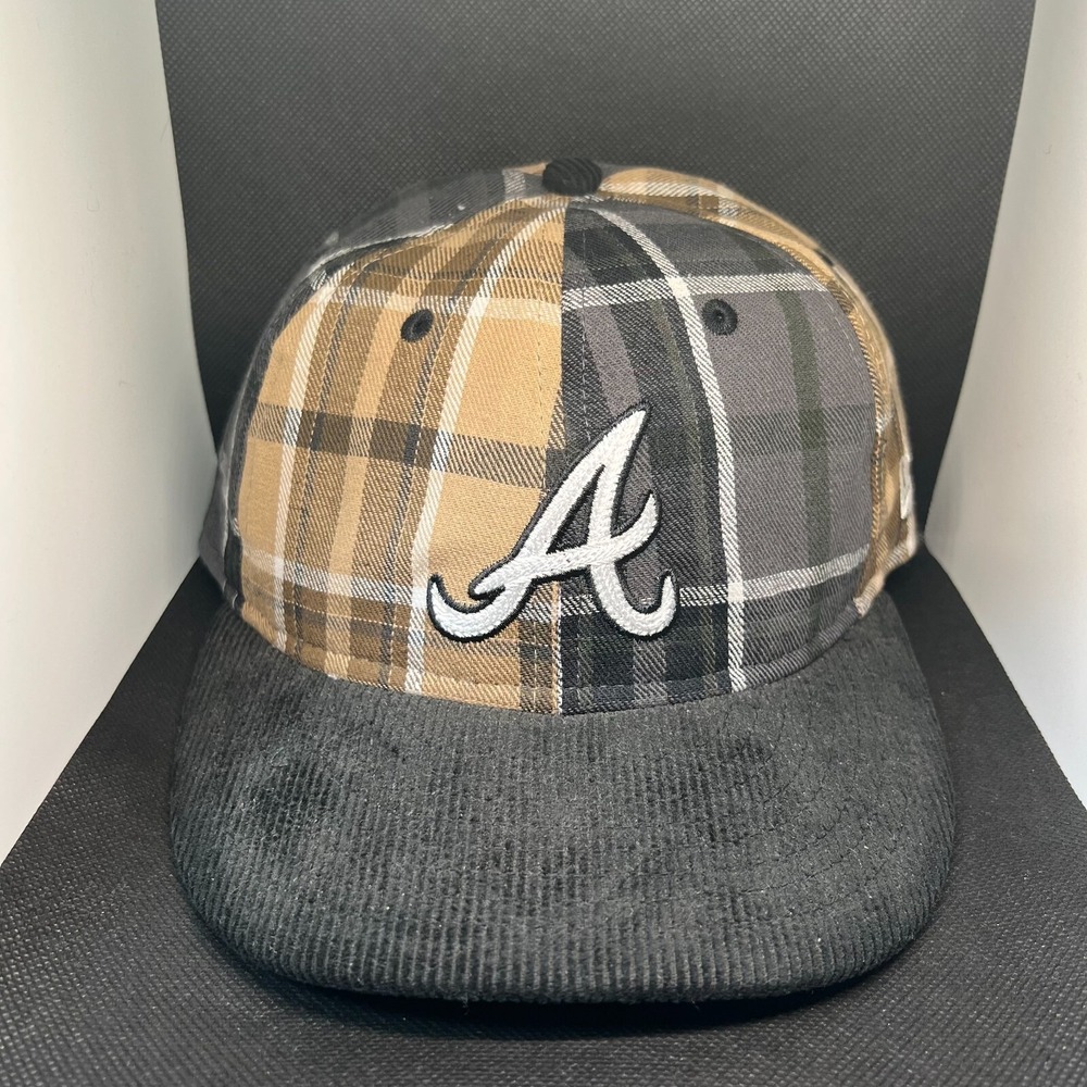 New Era 9Fifty ATLANTA BRAVES Retro‎ Crown Tan Plaid Adjustable Fitted Hat